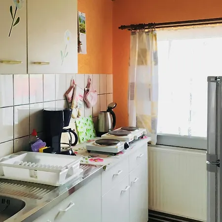 Cozy In With Wifi Apartment